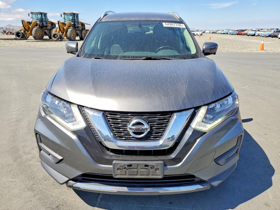65613996 :رقم المزاد ، JN8AT2MT6HW145763 vin ، 2017 Nissan Rogue مزاد بيع