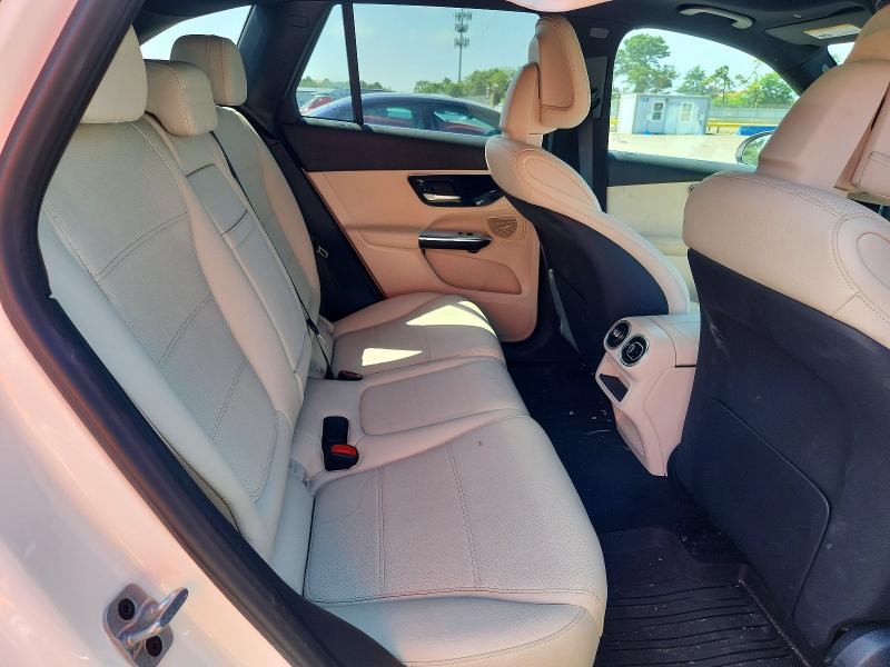 63751136 :رقم المزاد ، W1NKM4HB2TF555195 vin ، 2026 Mercedes-benz Glc مزاد بيع