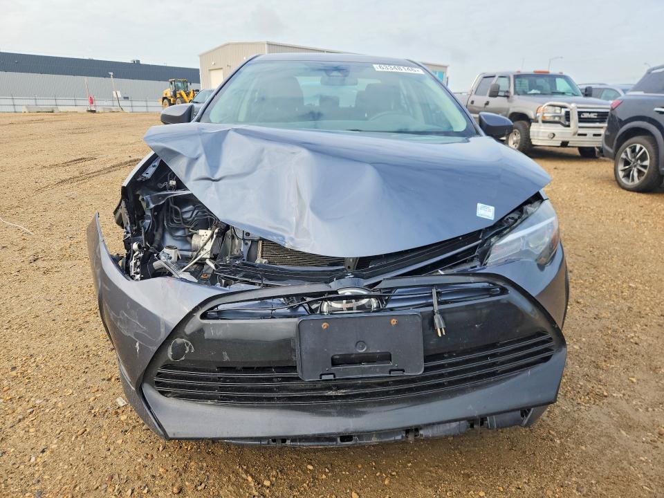 63348146 :رقم المزاد ، 2T1BURHE6JC075505 vin ، 2018 Toyota Corolla مزاد بيع