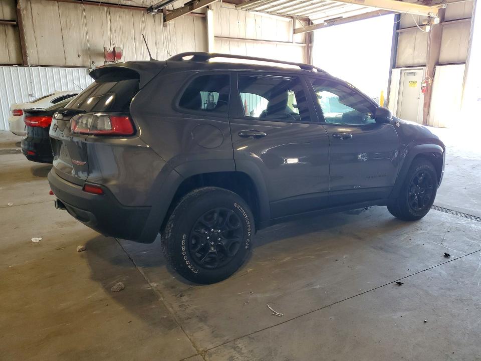 65904806 :رقم المزاد ، 1C4PJMBX2MD165382 vin ، 2021 Jeep Cherokee مزاد بيع
