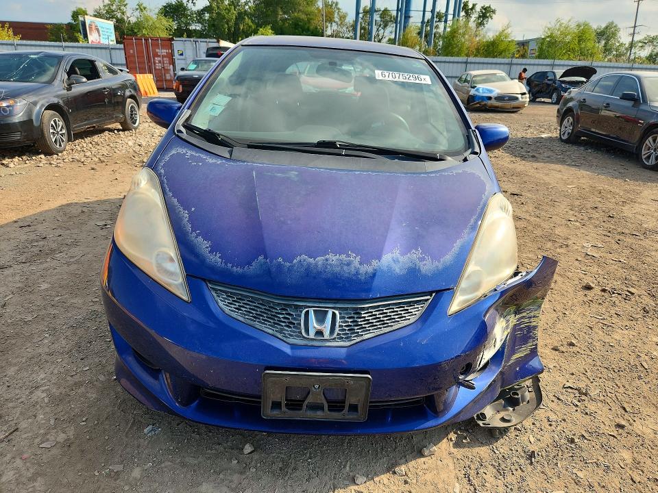 67075296 :رقم المزاد ، JHMGE884X9S007737 vin ، 2009 Honda Fit مزاد بيع