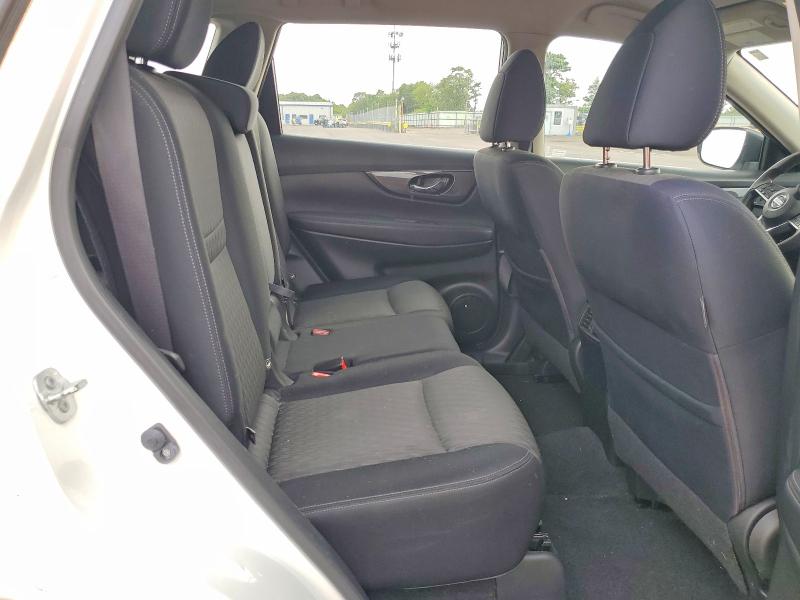 Auction sale of the 2017 Nissan Rogue, vin: JN8AT2MV2HW014816, lot number: 64703156