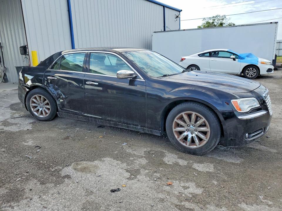 65655316 :رقم المزاد ، 2C3CCAET0DH674085 vin ، 2013 Chrysler 300c مزاد بيع