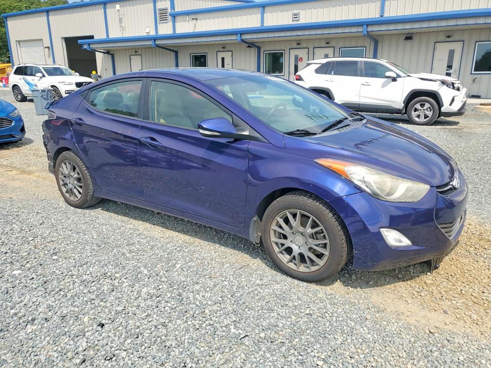 64620206 :رقم المزاد ، 5NPDH4AE5DH404495 vin ، 2013 Hyundai Elantra مزاد بيع