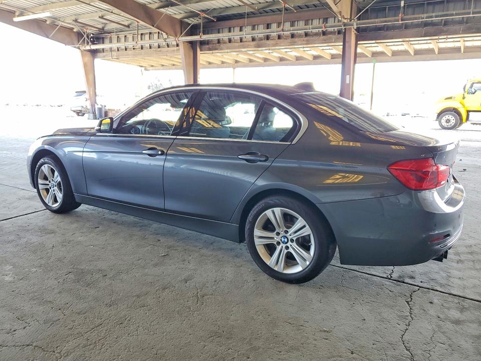 2017 Bmw 330 მანქანა იყიდება აუქციონზე, vin: WBA8B9G31HNU54660, აუქციონის ნომერი: 65878736