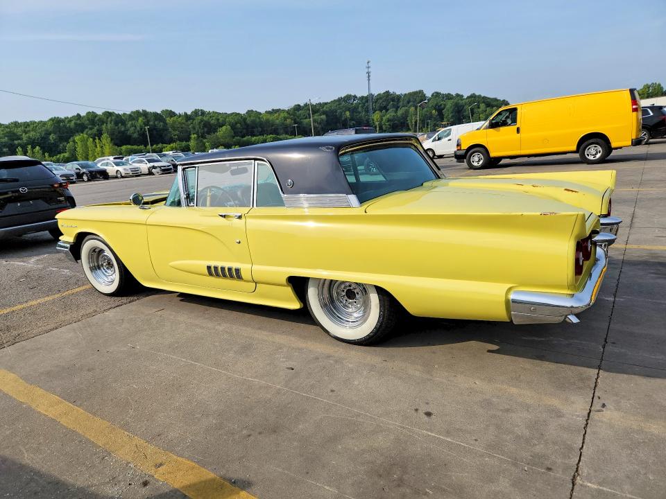 Продаж на аукціоні авто 1958 Ford Thunderbird, vin: H8YH128878, номер лоту: 64739806