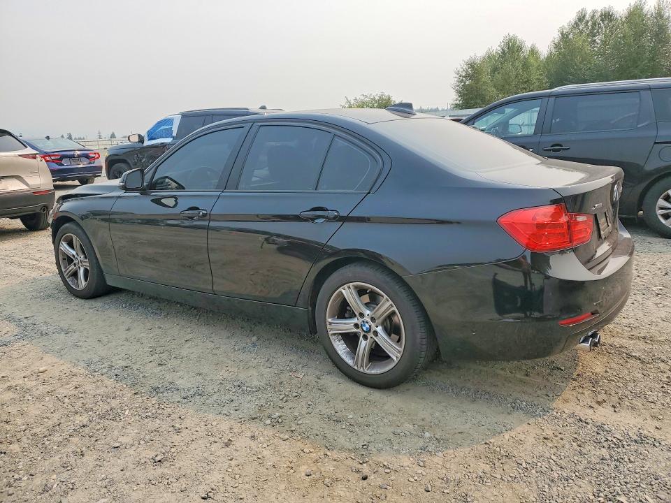 63605176 :رقم المزاد ، WBA3B5G58FNS15916 vin ، 2015 Bmw 328 مزاد بيع