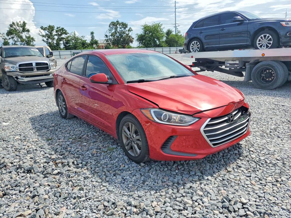 63894456 :رقم المزاد ، 5NPD84LF5HH005565 vin ، 2017 Hyundai Elantra مزاد بيع
