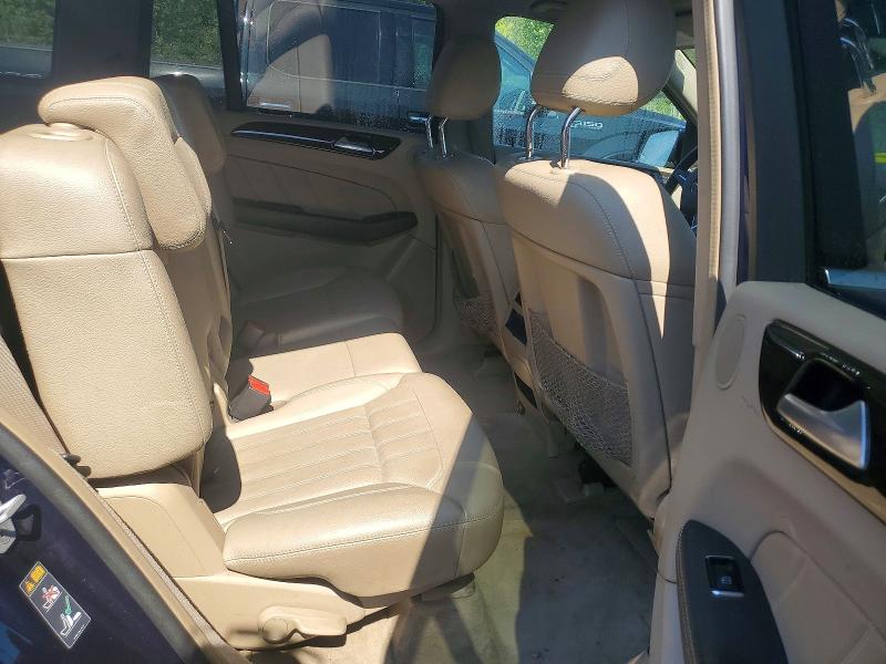 63648576 :رقم المزاد ، 4JGDF6EE1FA463884 vin ، 2015 Mercedes-benz Gl مزاد بيع