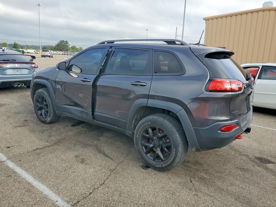 62140656 :رقم المزاد ، 1C4PJMBS8GW293218 vin ، 2016 Jeep Cherokee مزاد بيع