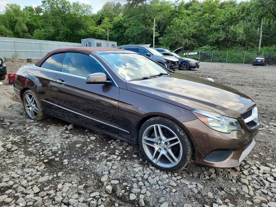 64291726 :رقم المزاد ، WDDKK5KF4EF270408 vin ، 2014 Mercedes-benz E مزاد بيع