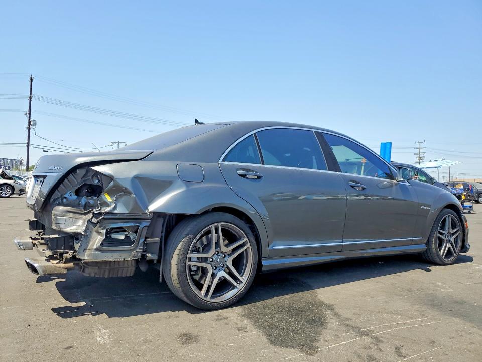 64313886 :رقم المزاد ، WDDNG7EB7BA384530 vin ، 2011 Mercedes-benz S مزاد بيع