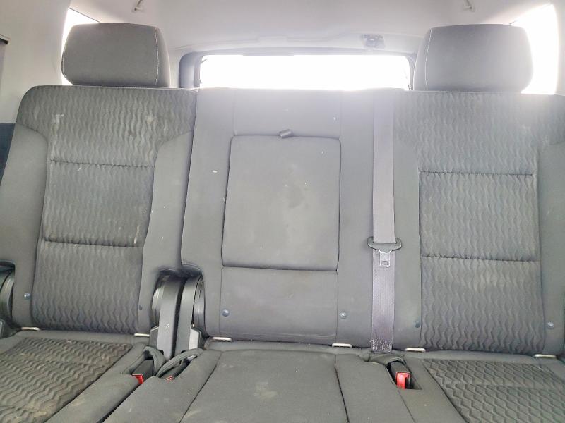 63775436 :رقم المزاد ، 1GNSCAECXFR665556 vin ، 2015 Chevrolet Tahoe مزاد بيع