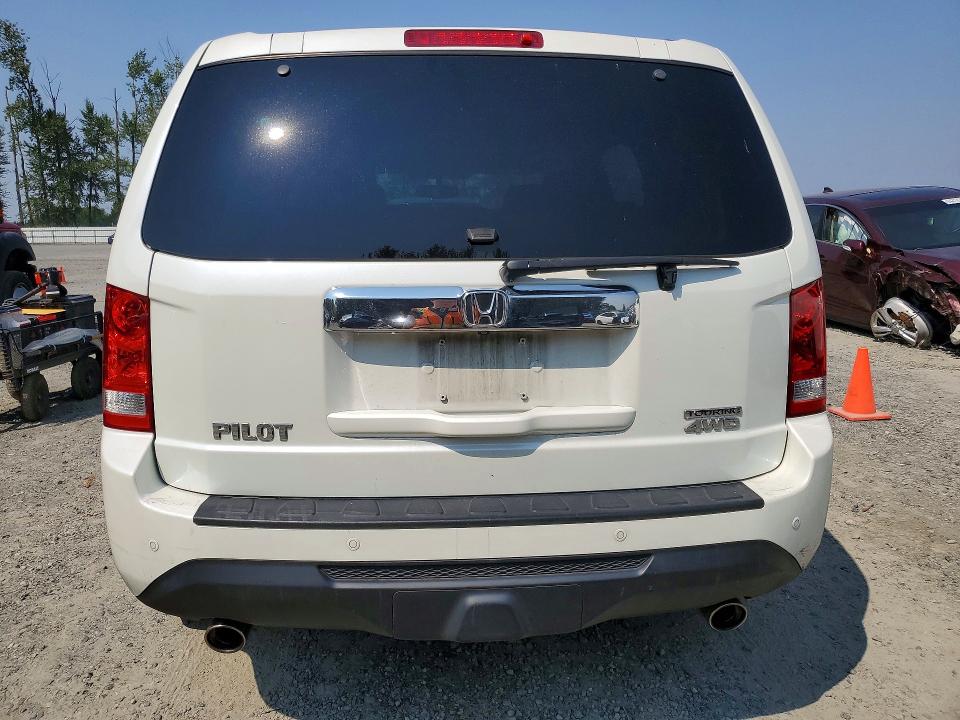 63753726 :رقم المزاد ، 5FNYF4H93FB014934 vin ، 2015 Honda Pilot مزاد بيع