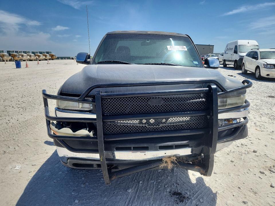 Aukcja sprzedaży 2001 Chevrolet Silverado, vin: 1GCHC23U11F152503, numer aukcji: 65846706