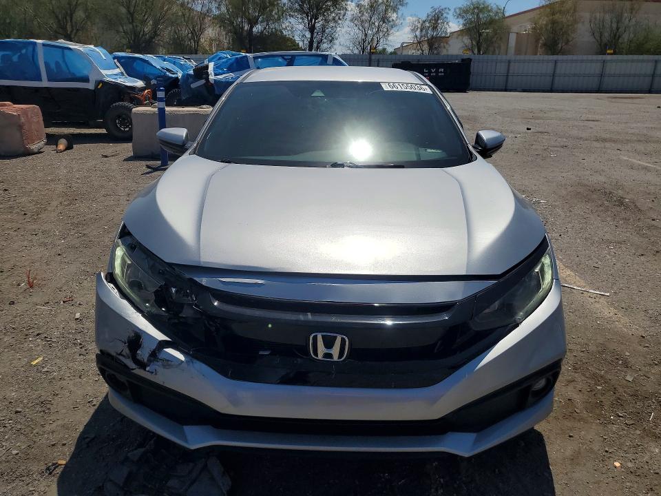 66155036 :رقم المزاد ، 19XFC2F88KE040444 vin ، 2019 Honda Civic مزاد بيع