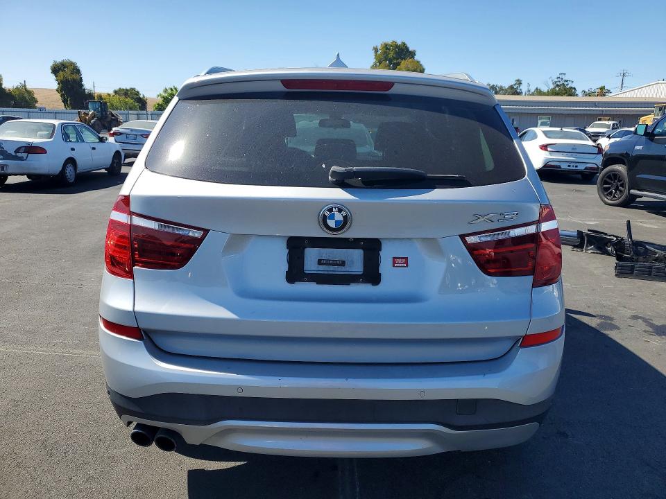 63821526 :رقم المزاد ، 5UXWX7C55F0K33644 vin ، 2015 Bmw X3 مزاد بيع