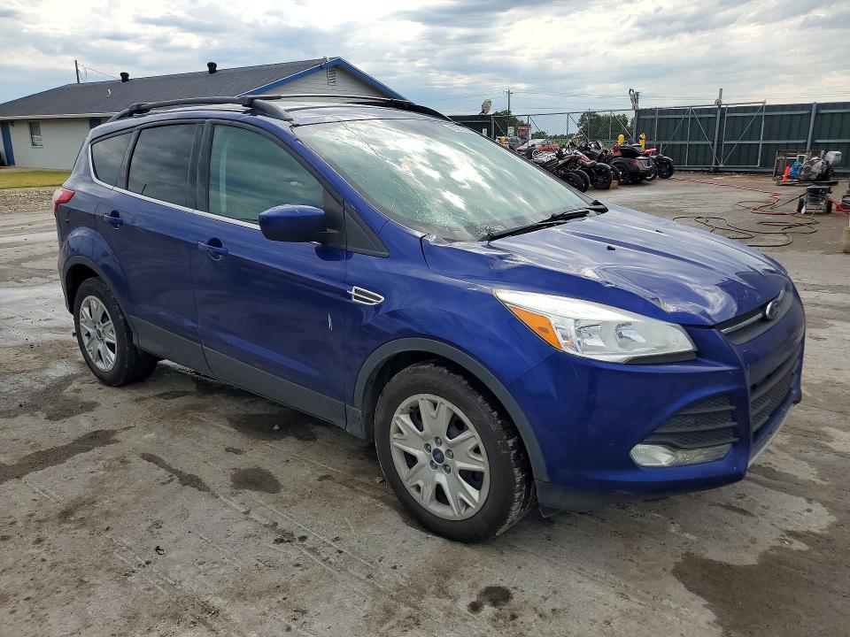 65212586 :رقم المزاد ، 1FMCU0GX5FUC30005 vin ، 2015 Ford Escape مزاد بيع