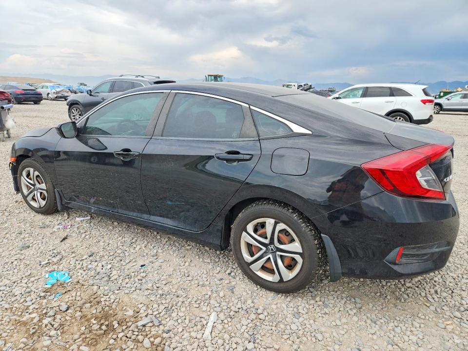 64692556 :رقم المزاد ، 19XFC2F51JE029953 vin ، 2018 Honda Civic مزاد بيع