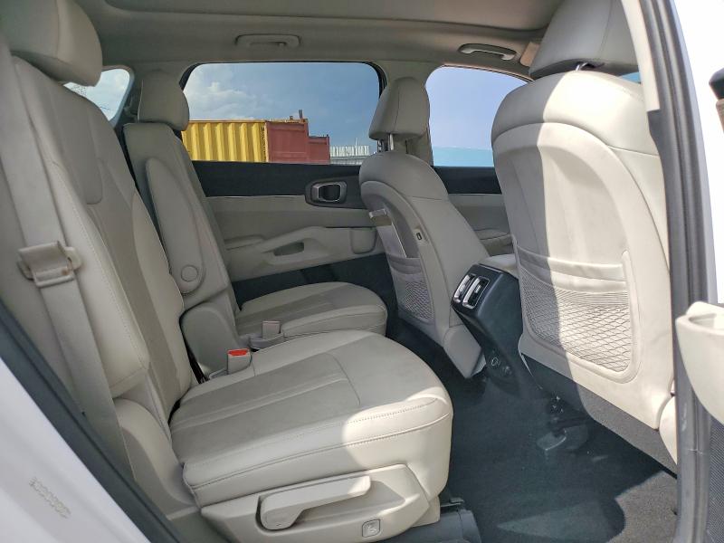 64678296 :رقم المزاد ، 5XYRHDLF9PG224055 vin ، 2023 Kia Sorento مزاد بيع