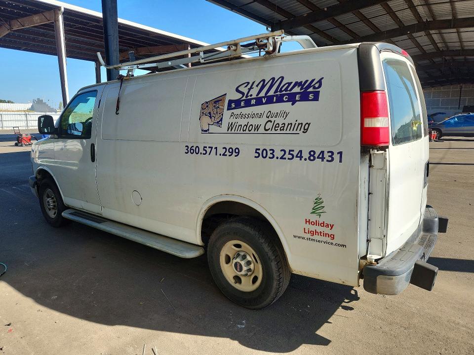 65236296 :رقم المزاد ، 1GTW7FCF4F1900413 vin ، 2015 Gmc Savana مزاد بيع