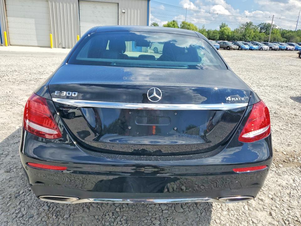 2018 Mercedes-benz E მანქანა იყიდება აუქციონზე, vin: WDDZF4KB7JA376997, აუქციონის ნომერი: 65329496