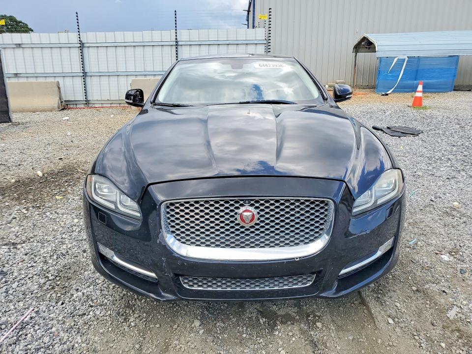 2016 Jaguar Xjl მანქანა იყიდება აუქციონზე, vin: SAJWJ2GD5G8W02966, აუქციონის ნომერი: 64823936