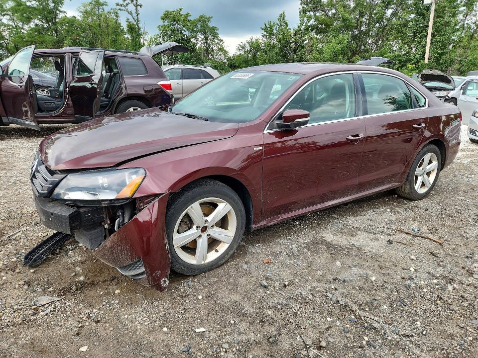 65353686 :رقم المزاد ، 1VWAT7A37EC052077 vin ، 2014 Volkswagen Passat مزاد بيع