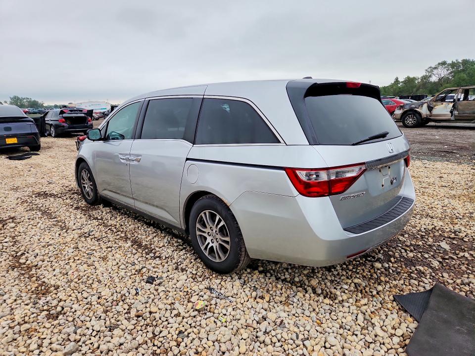 64603736 :رقم المزاد ، 5FNRL5H6XBB035864 vin ، 2011 Honda Odyssey مزاد بيع