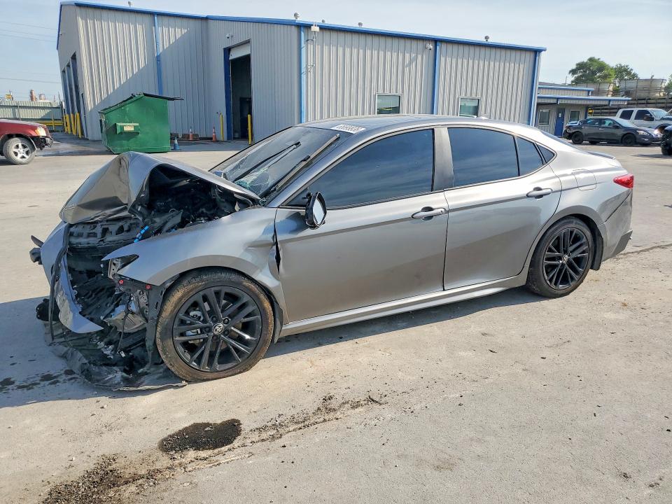 2025 Toyota Camry მანქანა იყიდება აუქციონზე, vin: 4T1DAACK6SU632428, აუქციონის ნომერი: 65699936