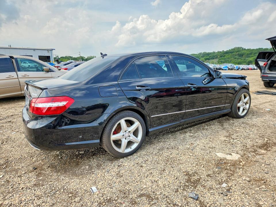 2010 Mercedes-benz E მანქანა იყიდება აუქციონზე, vin: WDDHF9AB7AA169763, აუქციონის ნომერი: 64996906