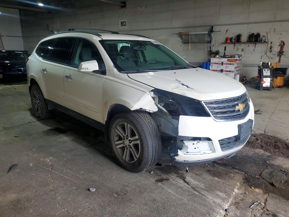 63279586 :رقم المزاد ، 1GNKVHKD5FJ195046 vin ، 2015 Chevrolet Traverse مزاد بيع