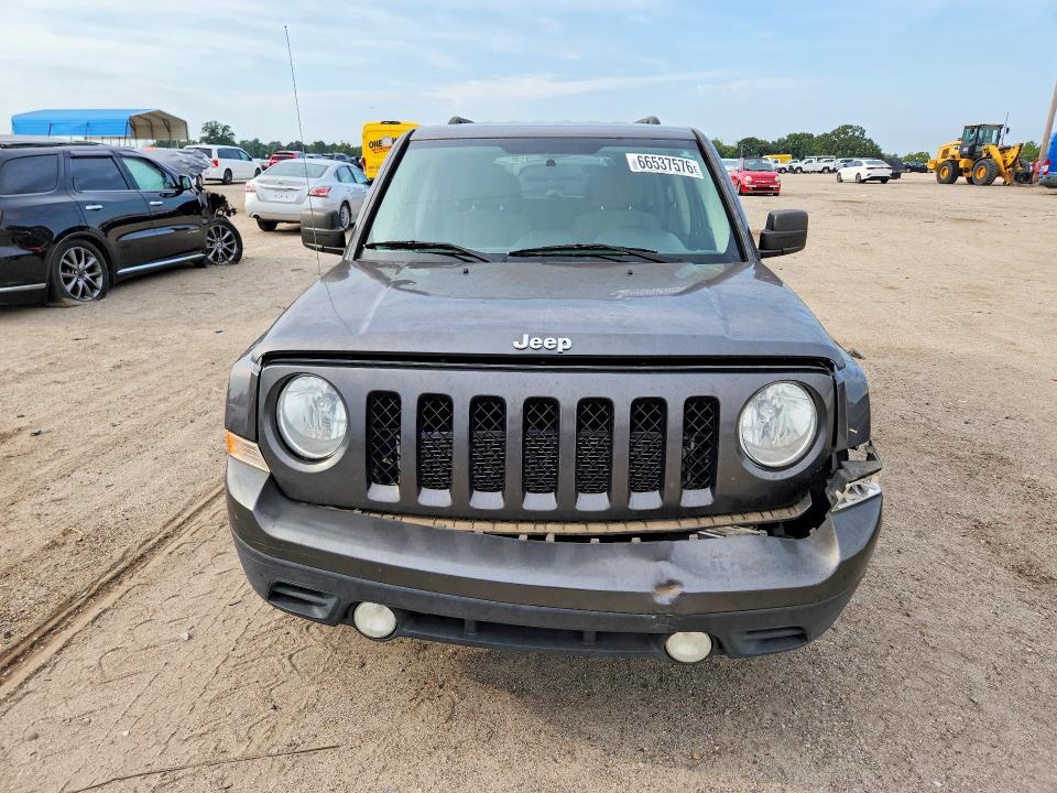 66537576 :رقم المزاد ، 1C4NJPBB5FD313816 vin ، 2015 Jeep Patriot مزاد بيع
