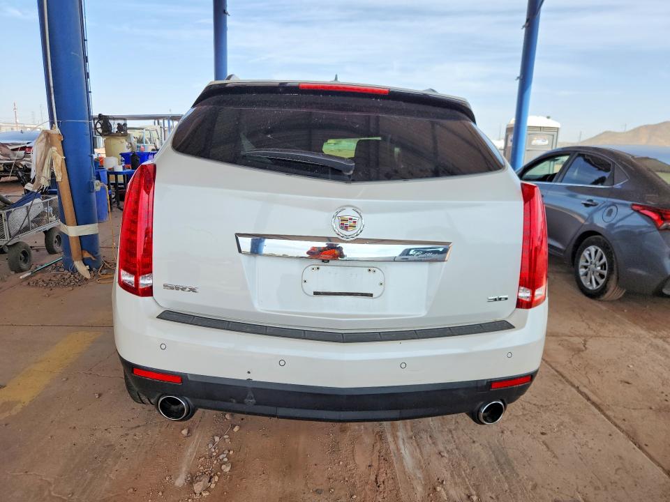 2015 Cadillac Srx მანქანა იყიდება აუქციონზე, vin: 3GYFNBE33FS623716, აუქციონის ნომერი: 66098466