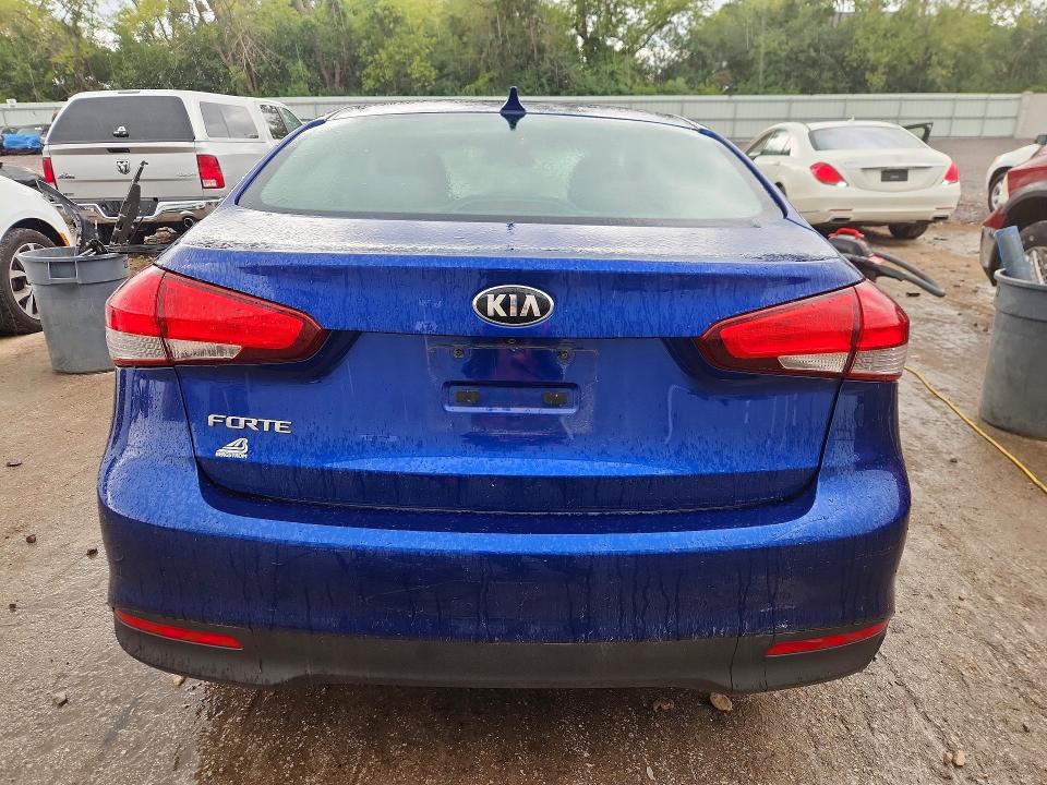 65237046 :رقم المزاد ، 3KPFL4A75HE010854 vin ، 2017 Kia Forte مزاد بيع