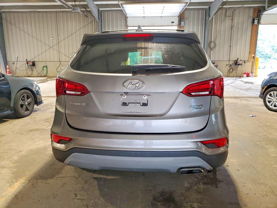 Продажа на аукционе авто 2018 Hyundai Santa Fe Sport, vin: 5NMZUDLB2JH098904, номер лота: 64036656