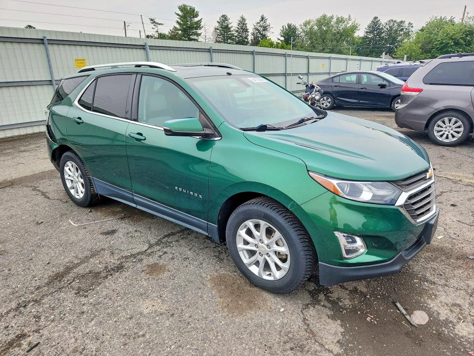 Продажа на аукционе авто 2018 Chevrolet Equinox, vin: 2GNAXJEV3J6260807, номер лота: 64133086