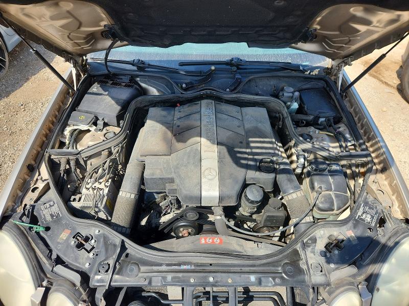 65826166 :رقم المزاد ، WDBUF65J64A509318 vin ، 2004 Mercedes-benz E مزاد بيع