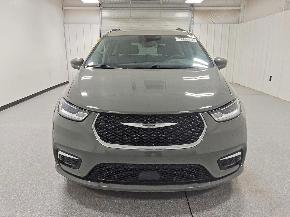 62716066 :رقم المزاد ، 2C4RC1BGXNR220175 vin ، 2022 Chrysler Pacifica مزاد بيع
