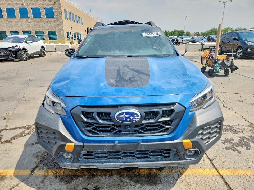 64471056 :رقم المزاد ، 4S4BTGUD9S3166892 vin ، 2025 Subaru Outback مزاد بيع