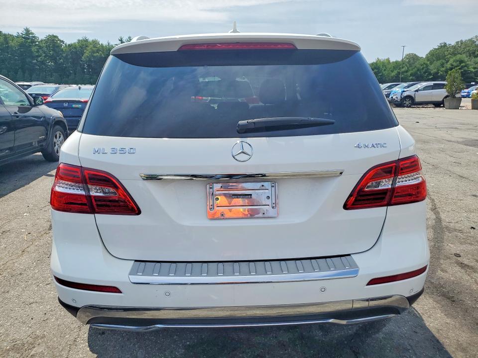 2014 Mercedes-benz Ml მანქანა იყიდება აუქციონზე, vin: 4JGDA5HB5EA374702, აუქციონის ნომერი: 62702026