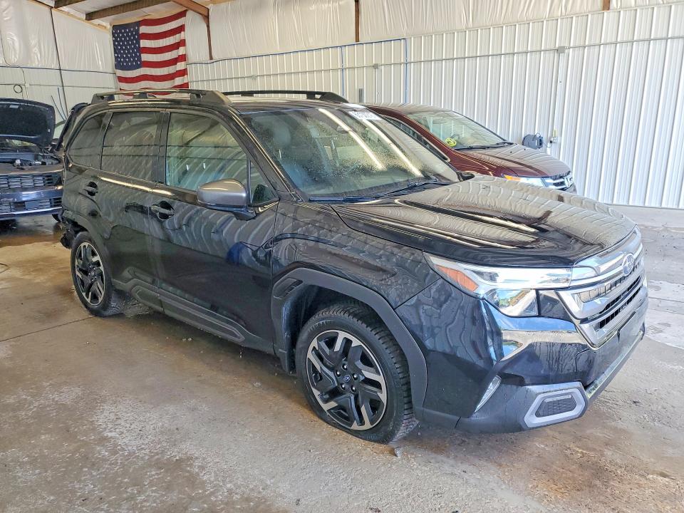 Продажа на аукционе авто 2025 Subaru Forester, vin: JF2SLDRC2SH422958, номер лота: 63730216