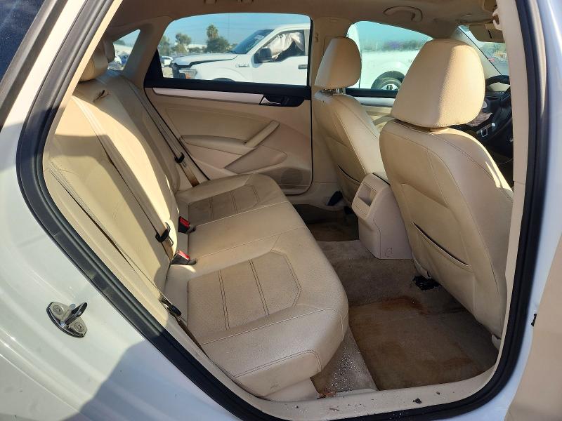 2012 Volkswagen Passat მანქანა იყიდება აუქციონზე, vin: 1VWBP7A30CC029374, აუქციონის ნომერი: 66613786