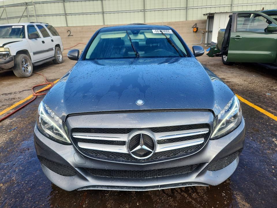 2017 Mercedes-benz C მანქანა იყიდება აუქციონზე, vin: 55SWF4JB3HU218025, აუქციონის ნომერი: 66719066