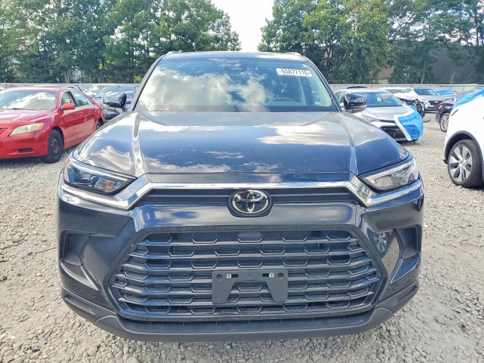 2025 Toyota Grand Highlander მანქანა იყიდება აუქციონზე, vin: 5TDAAAB57SS092689, აუქციონის ნომერი: 65877116