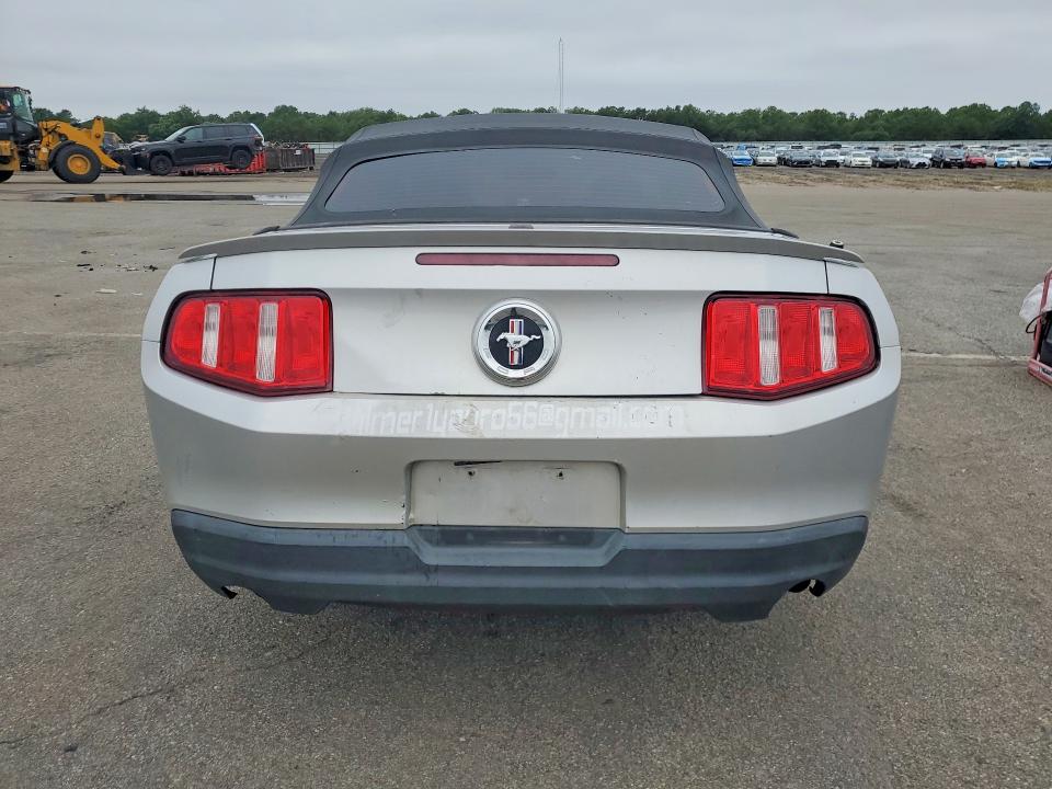 65310786 :رقم المزاد ، 1ZVBP8EN2A5173317 vin ، 2010 Ford Mustang مزاد بيع