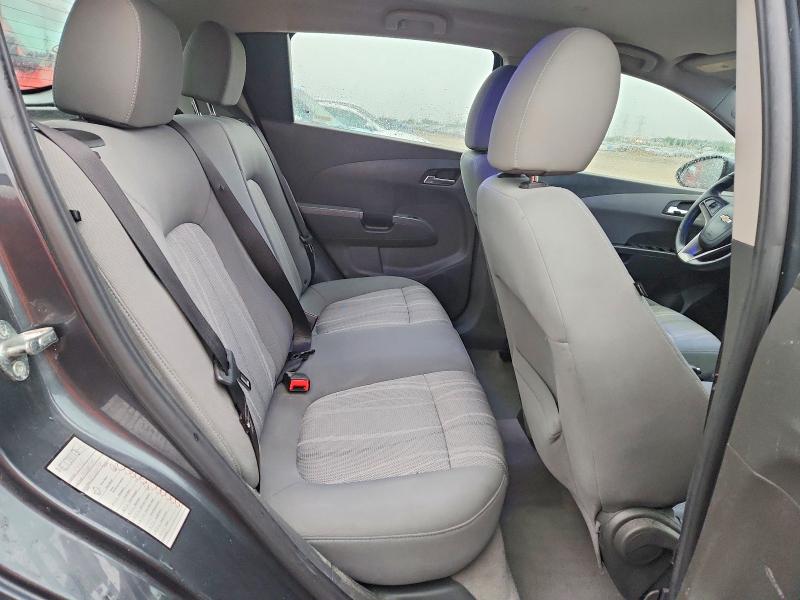 64322946 :رقم المزاد ، 1G1JC6SHXD4137830 vin ، 2013 Chevrolet Sonic مزاد بيع