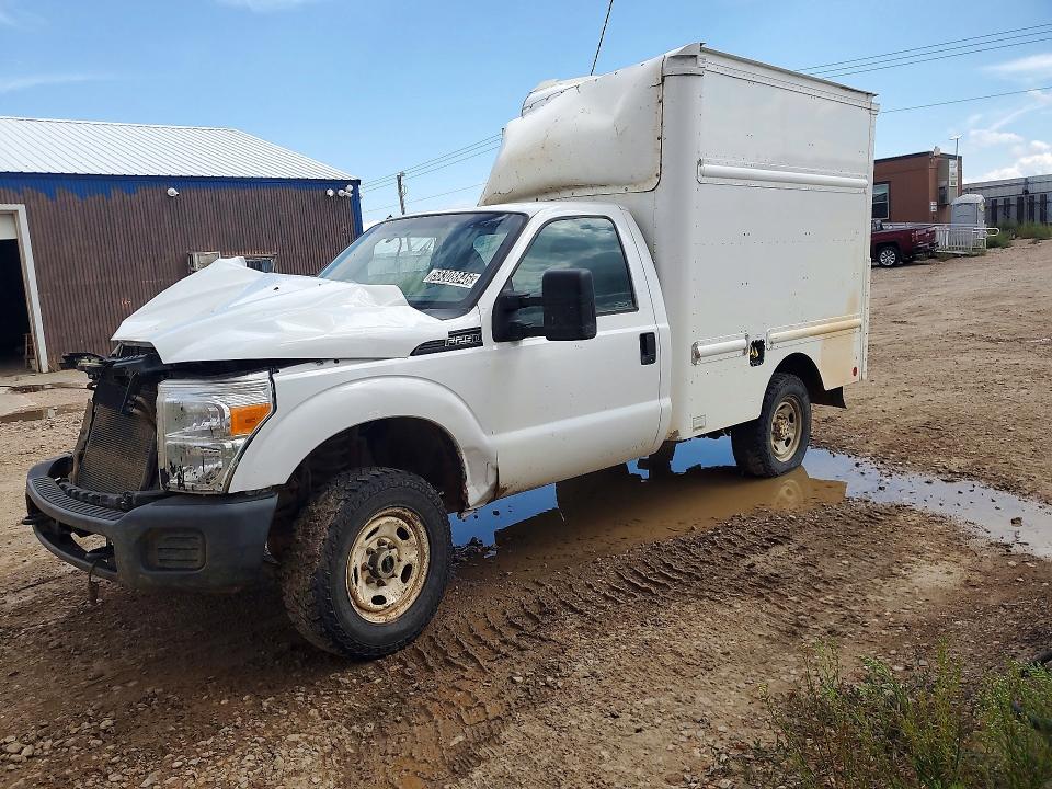 58308846 :رقم المزاد ، 1FDBF2B65FED21639 vin ، 2015 Ford F250 مزاد بيع