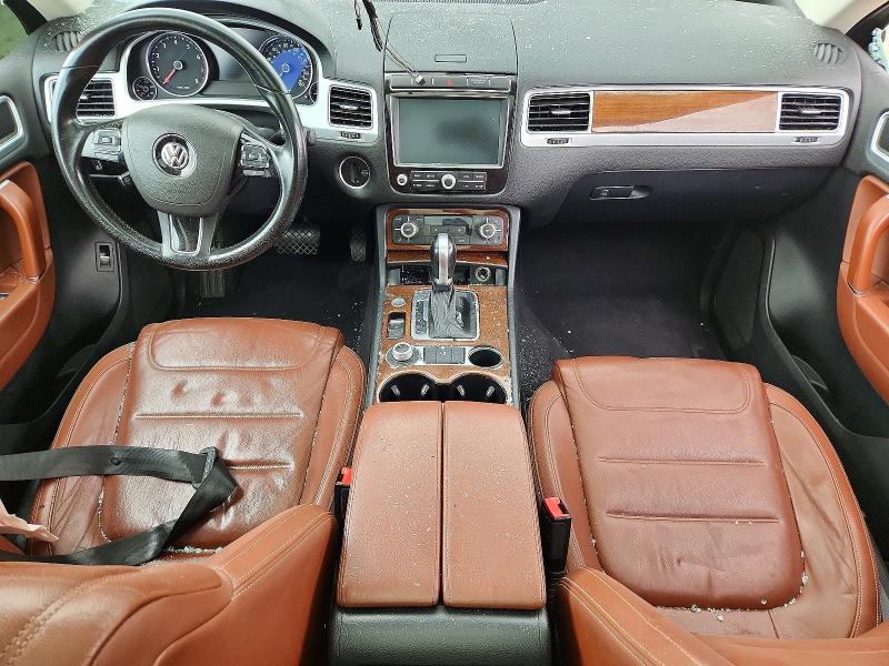 63675016 :رقم المزاد ، WVGEF9BP0FD001665 vin ، 2015 Volkswagen Touareg مزاد بيع