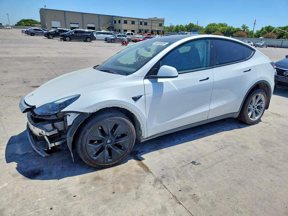Auction sale of the 2023 Tesla Model Y, vin: 7SAYGAEE9PF789384, lot number: 60200926